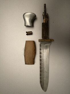 RENOWACJA UNIKATOWEGO NOŻA Z OKRESU II WOJNY ŚWIATOWEJ - 2